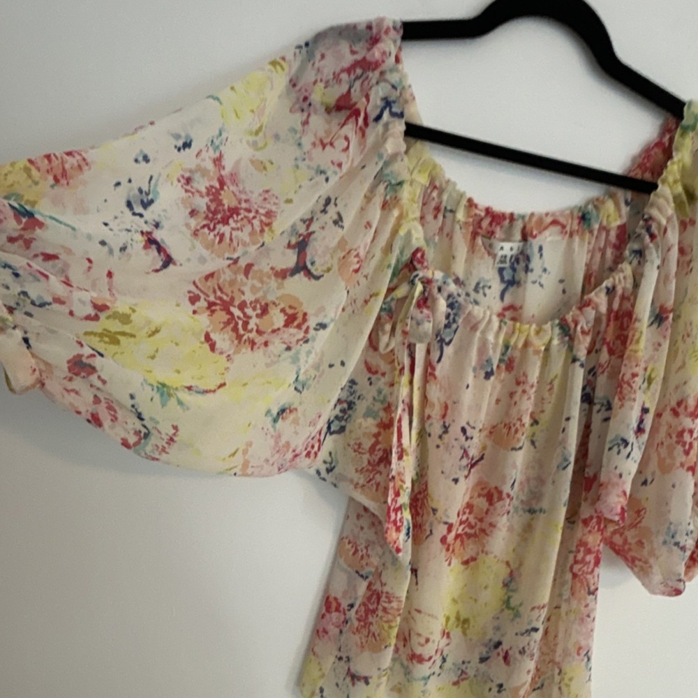 CAbi Multicolor Floral Chiffon Tunic Blouse XS Scoop Neck Balloon Sleeve Women - Picture 4 of 4